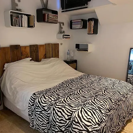 Superbe Péniche Loft à * Bordéus